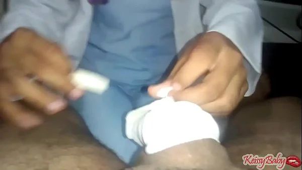 Doctora cura mi impotencia con una mega chupada