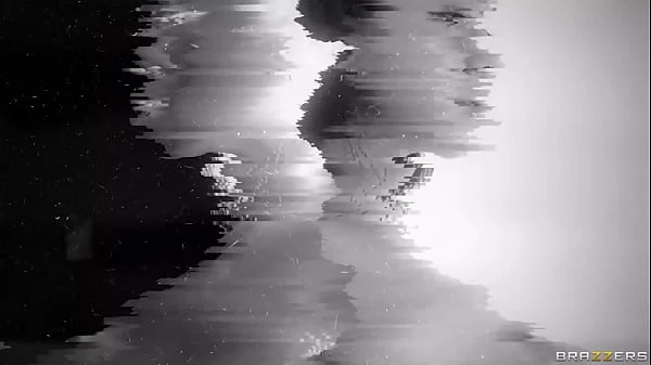 Rae Lil Black & White - Rae Lil Black / Brazzers  / stream full from www.zzfull.com/perky