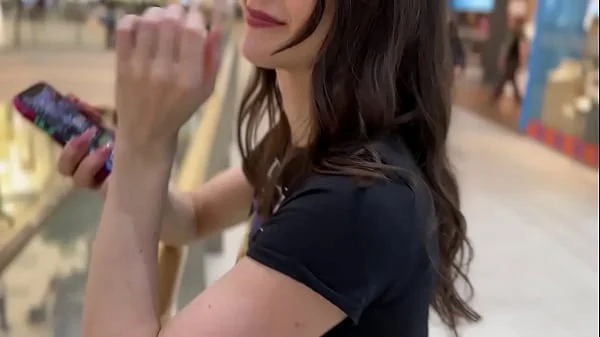 Sex At Mall In Dressroom With Fit Girl