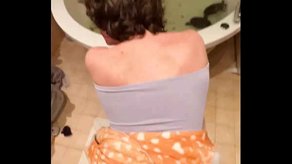 How to relax in the new year - Darcy Dark & Azumi Liu & Kira Stone