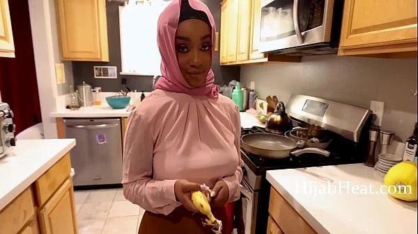 Nobody Can Resist A Thick Ebony In Hijab- Lily Starfire