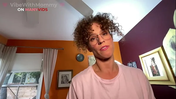 Jewish Stepmom Gets Caught Farting and Makes You EAT HER FARTS with VibeWithMommy