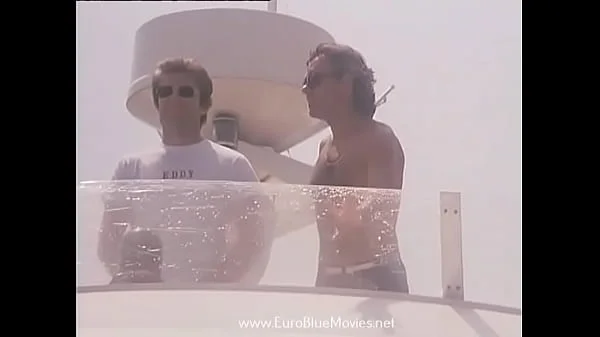 Dans Le Chaleur De St Tropez - 1982 - Full Movie