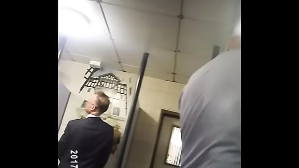 Coroa Dotado no Banheirão 2