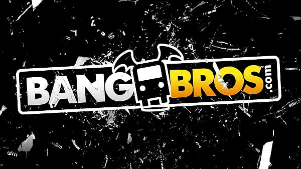 Big Titty Hottie Got A Nice Ass