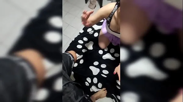 DIOS PERDON ! Se Que No DEBI Pero Estabamos Muy Calientes Solo Espero No Lo Vean Sus Padres ! Asi Encuentro A Mi Amiga Esperando En Mi Habitación!