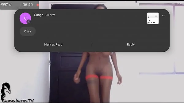 Ebony clapping boobs