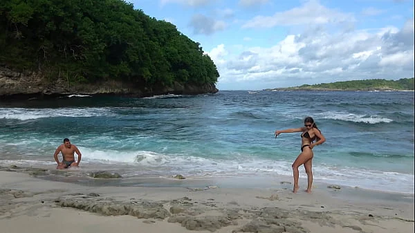 REAL Wild blowjob on the beach with stranger! Big Cock, Facial!