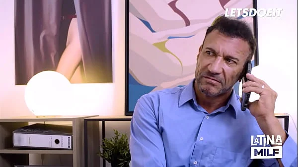 Curvy MILF Briana Banderas Receives Deep Pussy Fuck From Guest - LATINA MILF