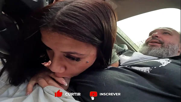 Bruna Oliveira vem para fazer porno pela primeira vez