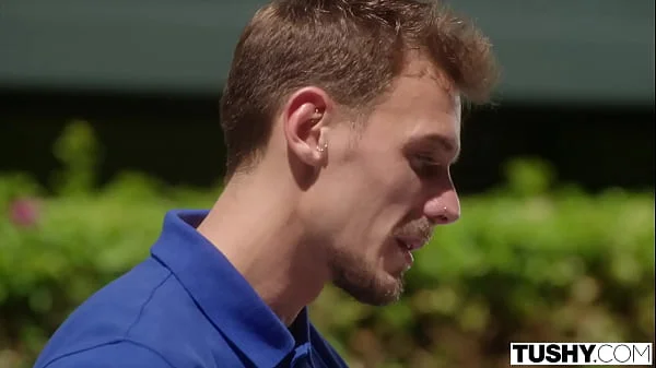 TUSHY Anal-obsessed Lexi demands the full service treatment