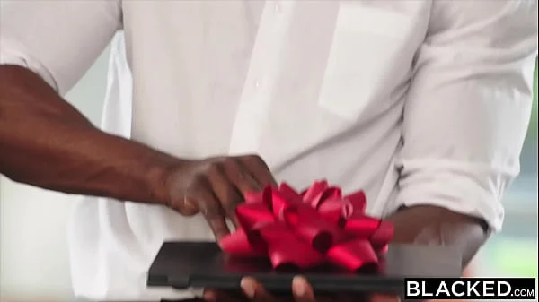 BLACKED Scorned Lika Shows Cheater Hubby What He's Missing