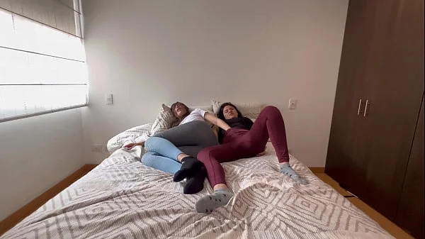 My nose hurts, not my vagina, I want to fuck!!