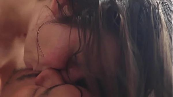 Spontaneous Sex, Pasionate Kissing and Ball Sucking