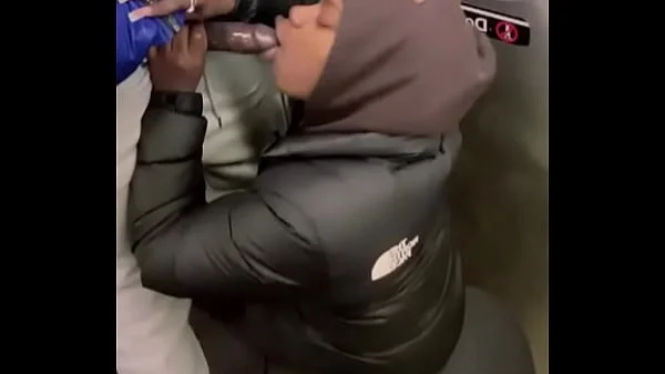 EXTREME PUBLIC ORGASM STEPBRO 11 INCH BBC SUCKED ON TRAIN