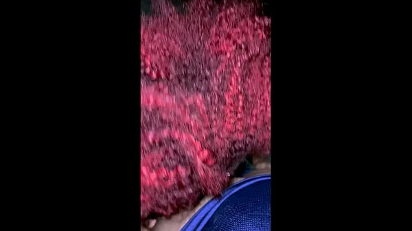 Tiktok celebrity goes viral on the internet! - Celebridad de Tiktok se vuelve viral en internet!