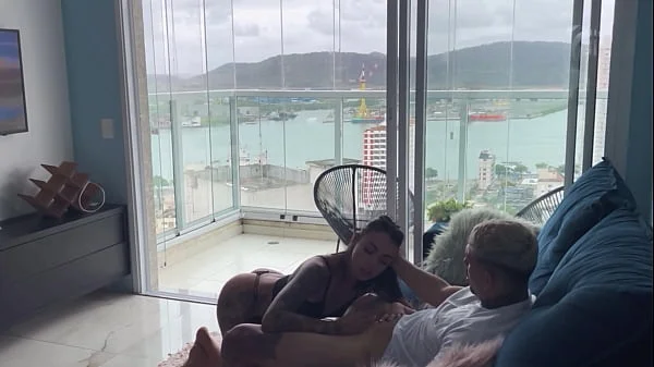 FUCKING THE BRUNETTE'S PUSSY ON THE COUCH