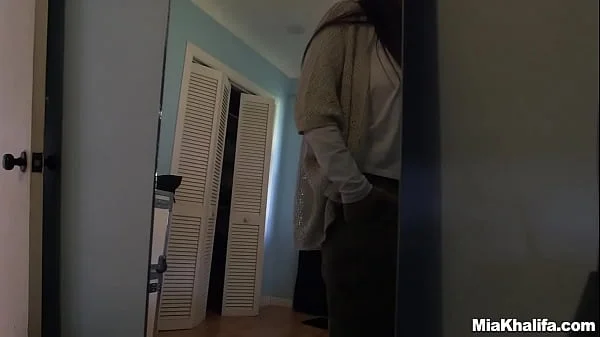 Mia Khalifa Tries A Big Black Dick