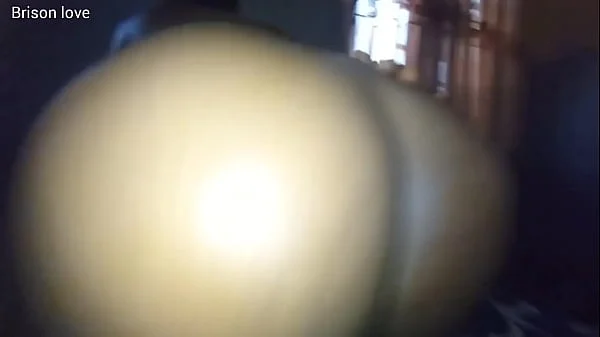 TEEN GIRL WITH SEXY BODY KNOWS HOW TO FUCK A BIG DICK