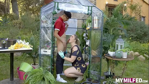 Jenna Starr In Cum on Greenhouse