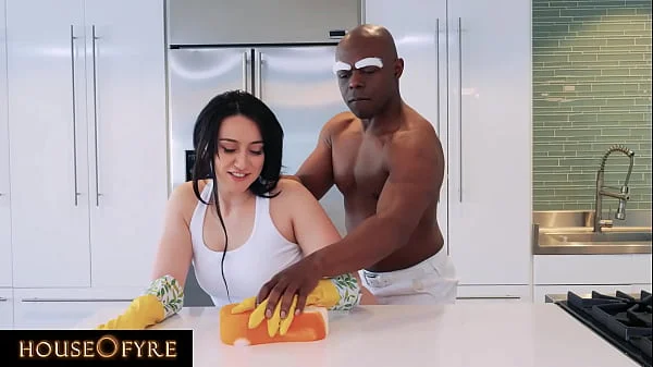 New Mandy Muse scene on HOUSEOFYRE Mr Cream's Ultimate Creampie