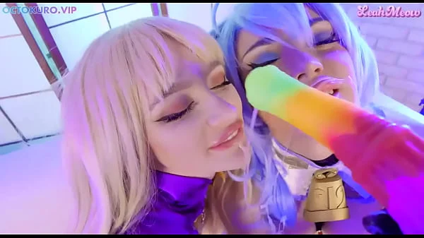 Mona and Lisa squirting hussies