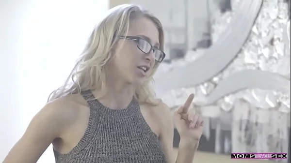 Elsa Jean and Alix fynx threesome