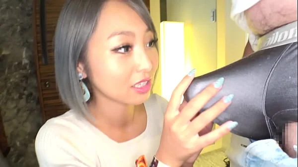 【絶頂に愛された黒ギャル】【超敏感超パイパン】【中出し生ハメ3P】絶頂を愛し絶頂に愛された女！すべての絶頂の生みの親！！あまりの感度の良さにS男、M男、全ての男を満足させる黒ギャル！中出し、顔射、胸射の超絶怒濤の3連発