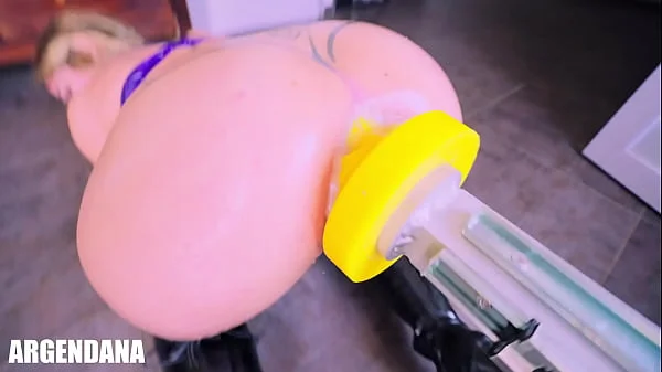 MUTANT CORN ANAL EXPERIMENT WITH ROBOT MACHINE