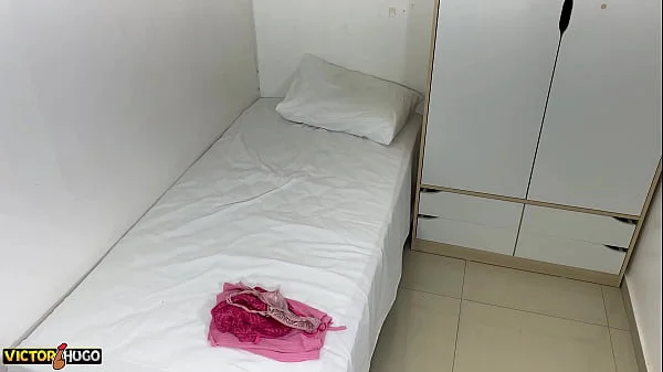 Fingia Ser Gay Para Comer a Amiga