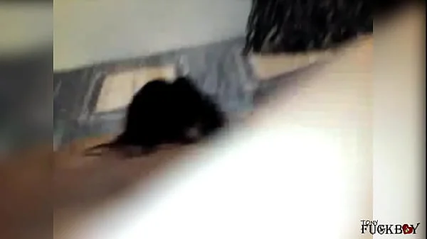 ¡Ay, Aaaay! Te equivocaste de hoyo, me duele... ¡Aaaah!, Ouch! Ow!, te dije que por el culo no. EL DE ATRÁS PAGA ANAL DOLOROSO HOYO EQUIVOCADO