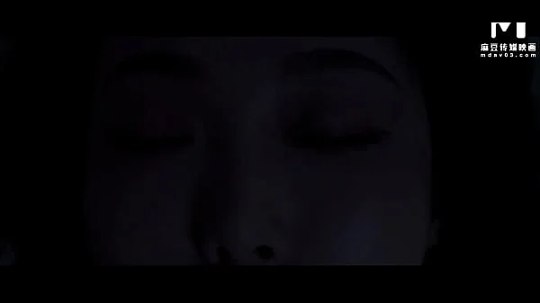 ModelMedia Asia - Pussy Game 2 EP1 - Black man with huge 26cm cock fuck the competitor's pussy like crazy!