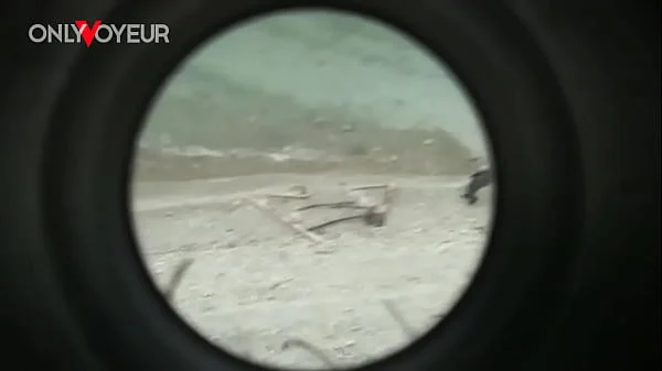 Beach Voyeur. Summer vacation on the sea shore going pretty well!