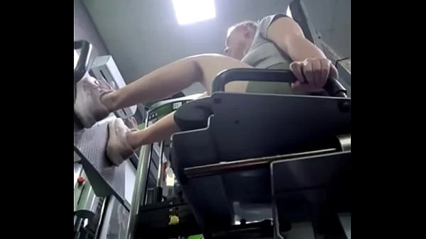 Extreme squirting in the gym