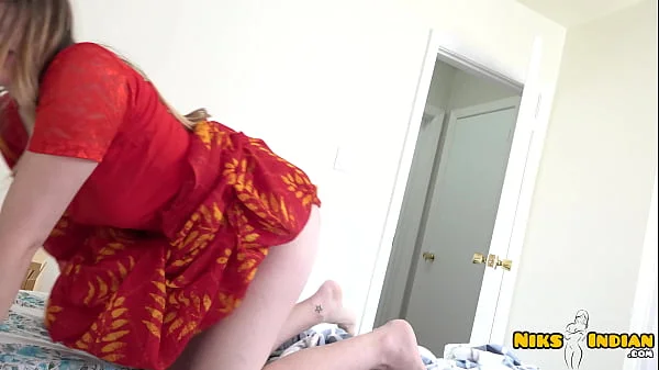 Big Boobs Bhabhi catches Devar and gives him Real Pussy