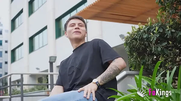 This cleaning girl is very SLUTTY! Nonax fucks Magic Cris