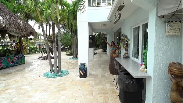 Your Thick Ex Girlfriend Lets you Fuck her Tight Asshole by the Pool