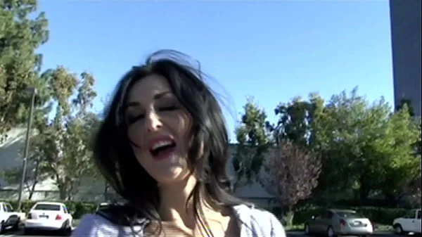 Fucking brunette milf mom