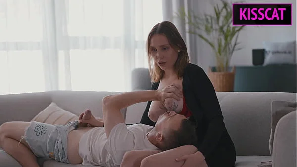 Shocking! Step Mom Seduces Step Son in Share Bed to Fuck Her Wet Pussy Naughty Lesson!