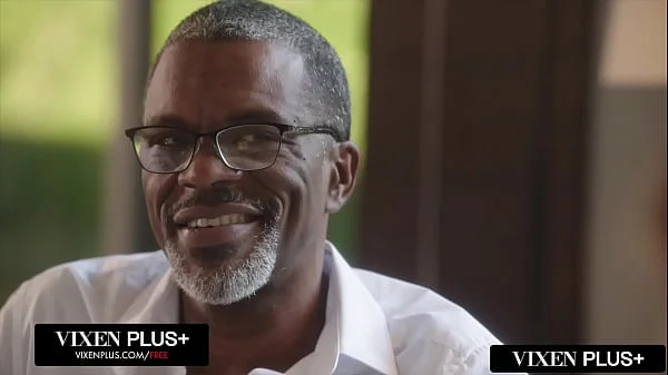 VIXENPLUS BBC Hungry Realtor Takes on 2 BBC's