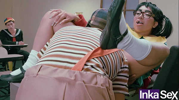 Kikin y Doña Rosinda cometen el pecado más oscuro en la escuelita del Chibolo  18