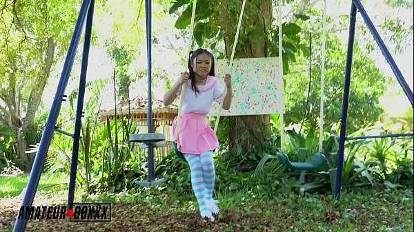 Amateur Boxxx - Asian Masturbates in Playground