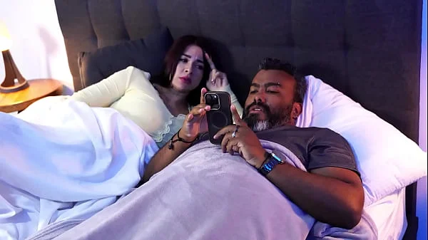 Stepson shares a bed with his stepmother and manages to fulfill his fantasy without being seen