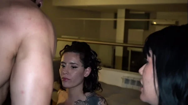 My Hot Girlfriend Calls Her Neighbors For An Awesome Foursome