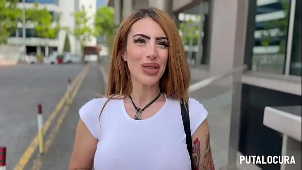 PutaLocura - Turista bimbo de grandes tetas Michu es pillada por Torbe y traga su leche