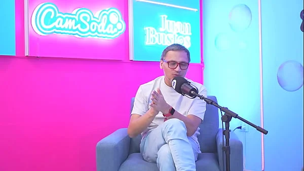 PopHouse: Multi-orgasmic orgy of hungry teen girls eating pussy