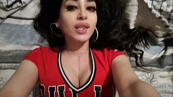 Neyla Kim beurette Bull 66 Body Egyptian Red Sexe gros seins aime baiser