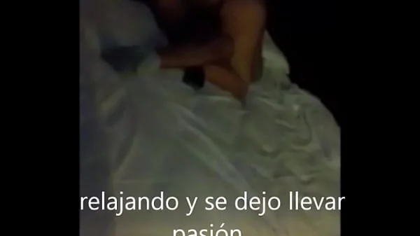 Me cogi a la amiga de mi mama.