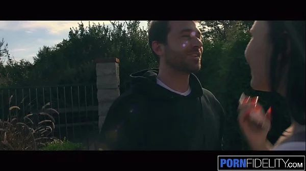 PORNFIDELITY Stella Raee Fucked Hard By Fugitive Boyfriend