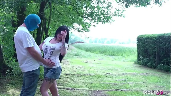 German Teen - Echtes User Fickdate von Deutschem Teen Xania Wet und Opa